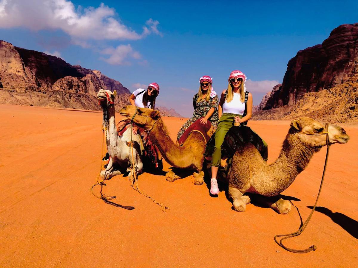 Wadi Rum Cave Camp &Jeep Tour Exterior photo